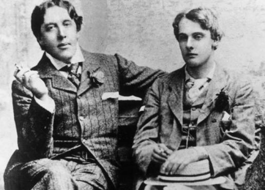 Oscar Wilde and Lord Alfred Douglas (Source: Wikimedia Commons)