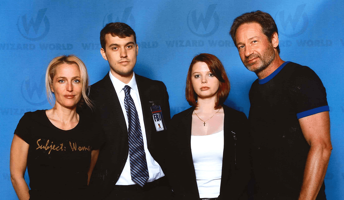 Lizz Dworak and her husband Andrew, with Gillian Anderson and David Duchovny (Source: Lizz Dworak)